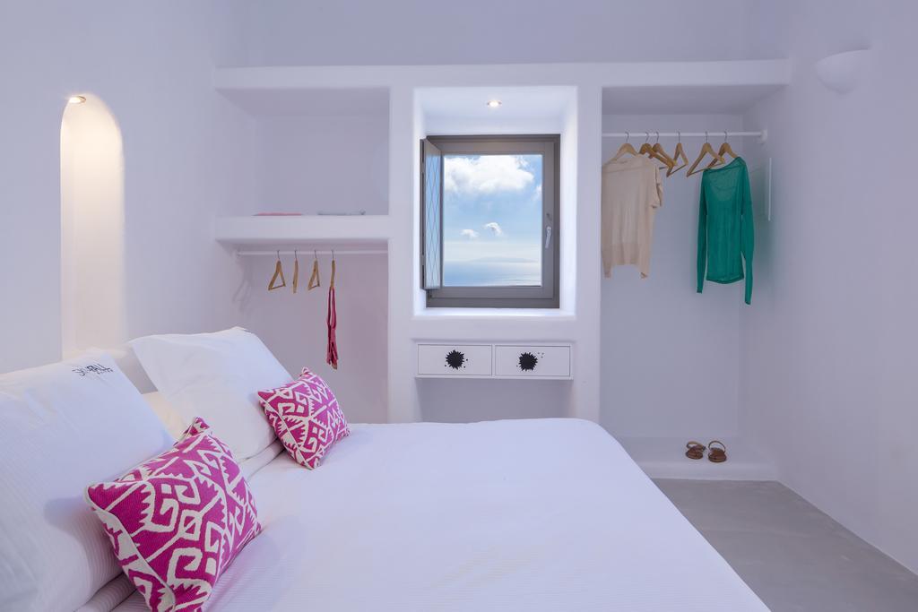 Skyfall Suites - Adults Only Pýrgos Buitenkant foto