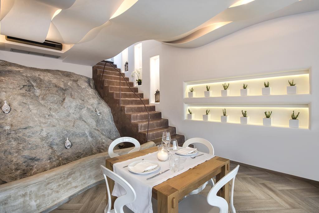 Skyfall Suites - Adults Only Pýrgos Buitenkant foto